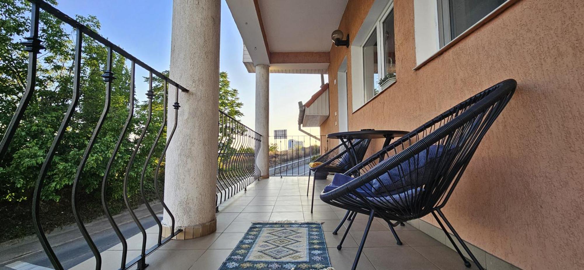 Hotel Hillside Oradea Exterior foto